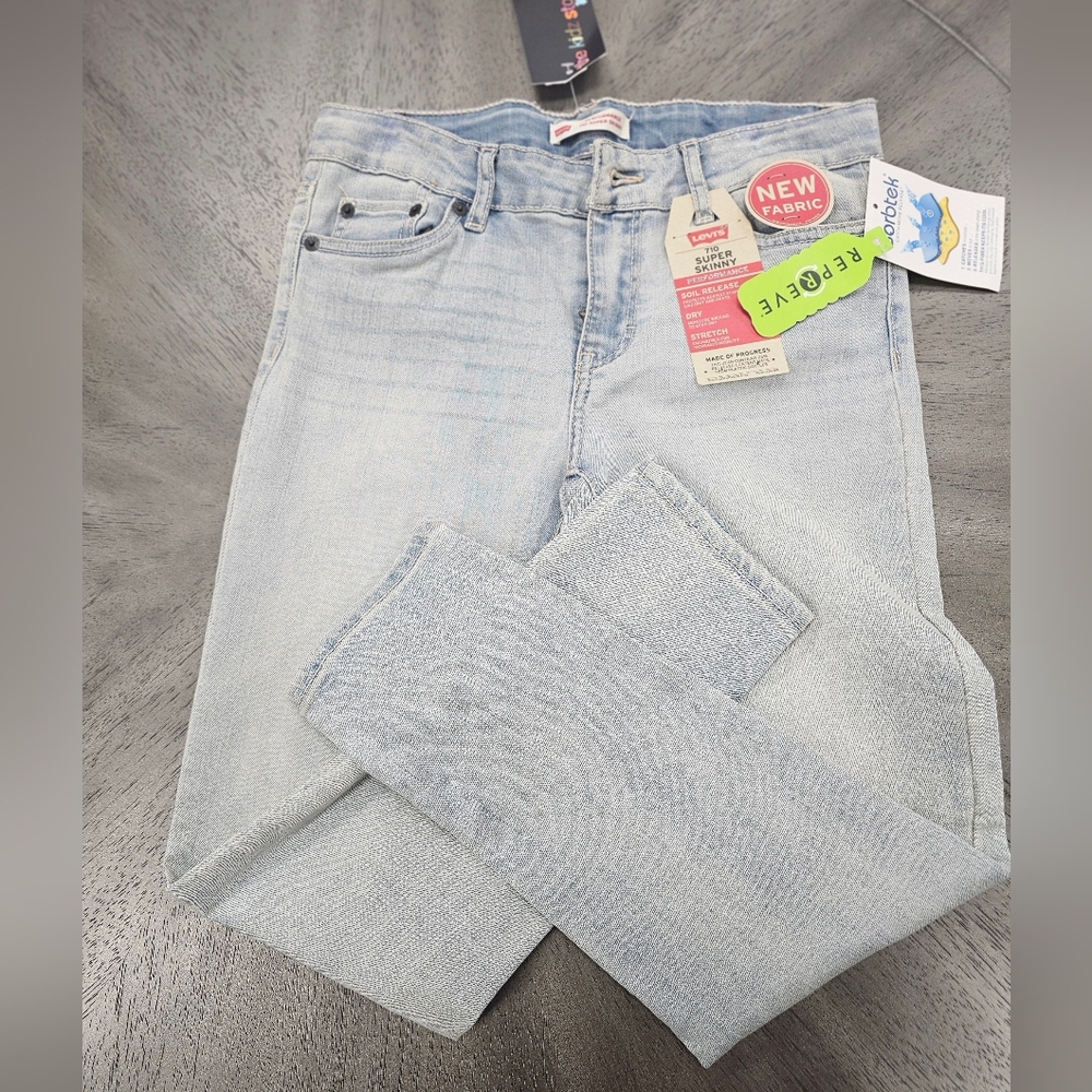 NWT GIRLS LEVIS PLUS PERFORMANCE SKINNY